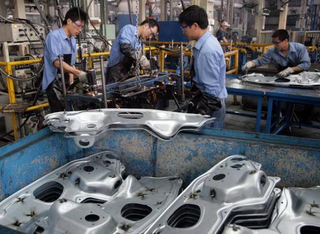 中国有多少在工厂工作的工人