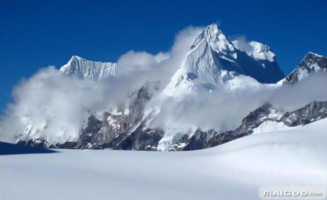蒙古十大最高山峰是什么