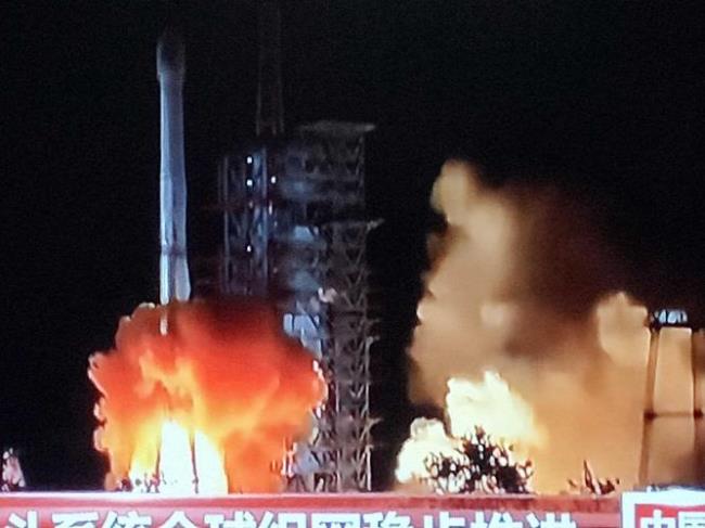 中国发射的第一颗卫星的感想