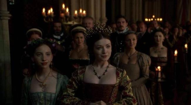 伊丽莎白一世和血腥玛丽的故事