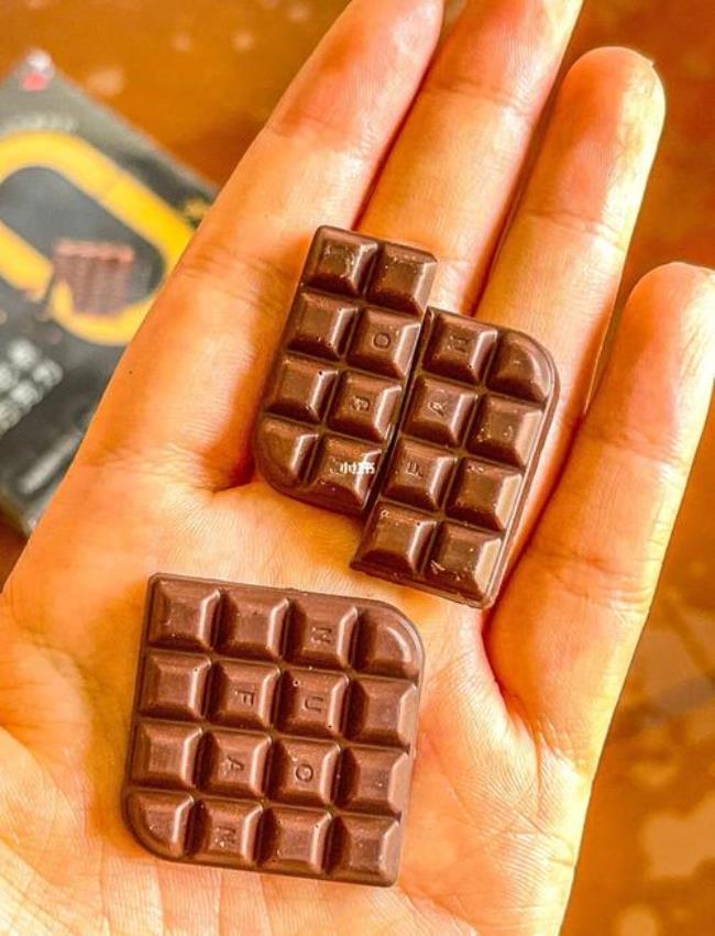 俄罗斯人一天吃多少克巧克力