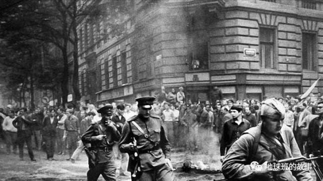 1956年底苏联发生了什么历史事件