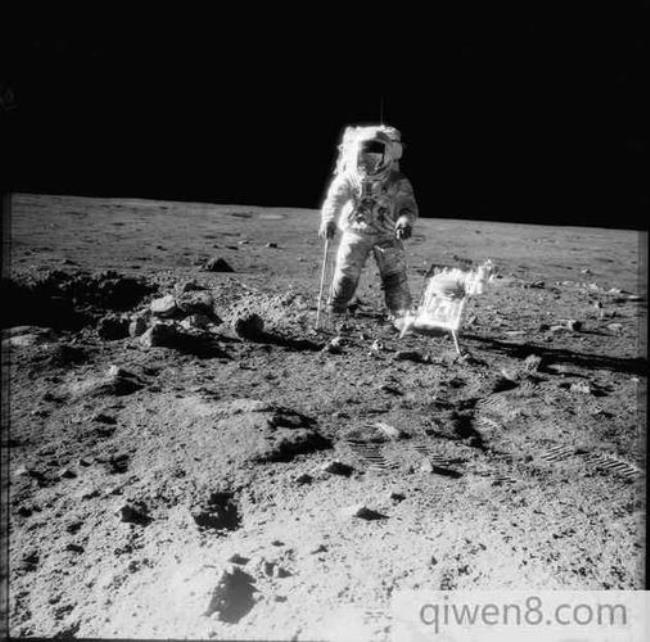 苏联是第一个登上月球的吗