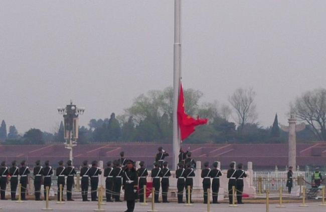 北京国旗是电纽升的吗