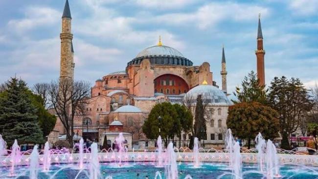 土耳其世俗化为何走向宗教化