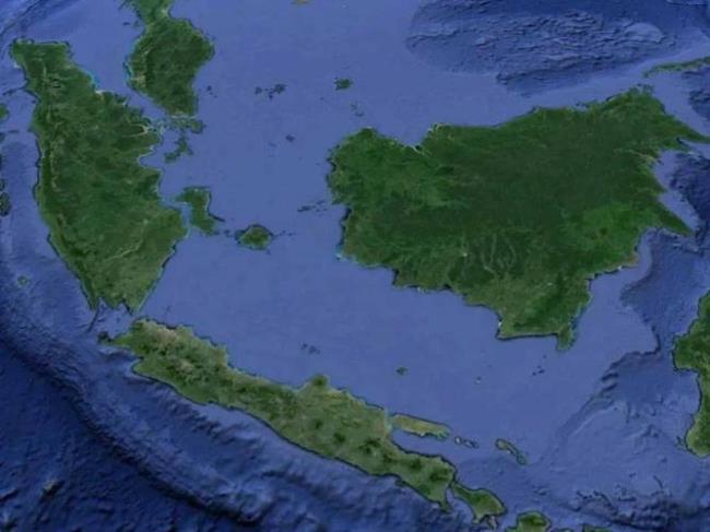 世界上哪个半岛海峡最大
