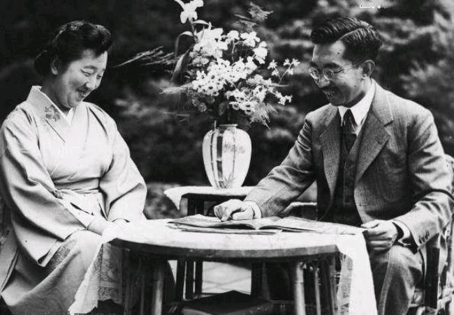 日本天皇1937年多大年龄