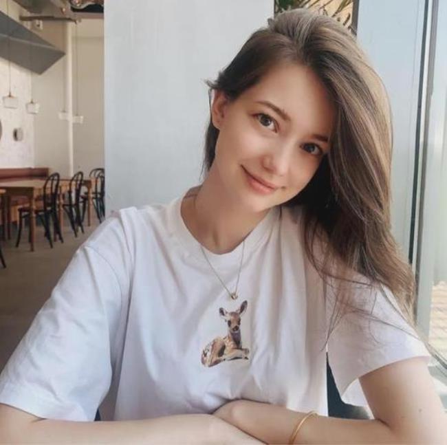 14岁俄罗斯美少女模特为什么死亡