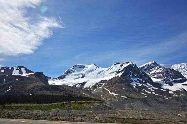 加拿大著名雪山