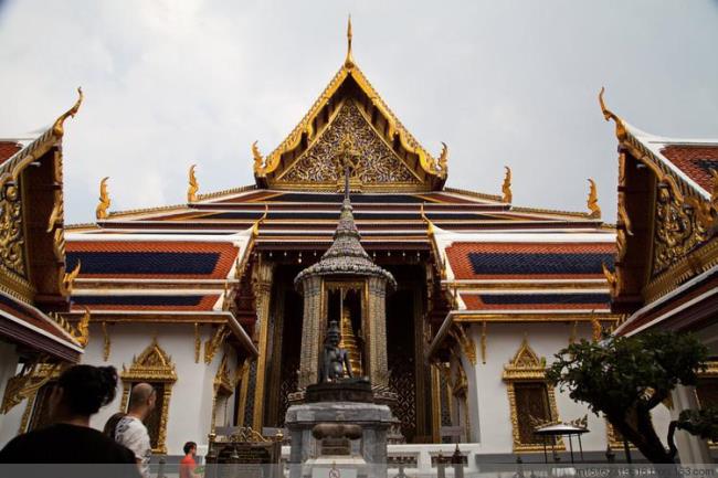泰国皇宫叫什么名字