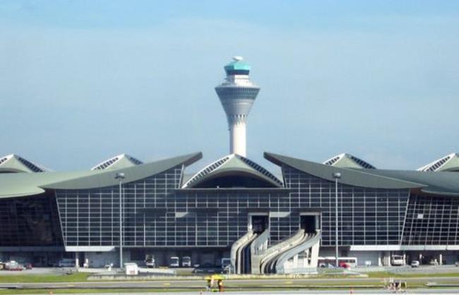 乌兹别克斯坦有几个机场