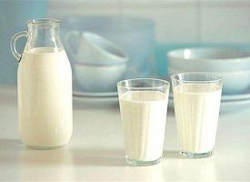喝纯牛奶会变白吗？纯牛奶有哪些营养价值