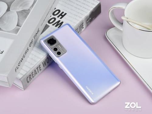 vivo s15和小米12pro哪个更值得入手