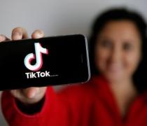 TikTok已经打败扎克伯格！华尔街日报》上的数据显示