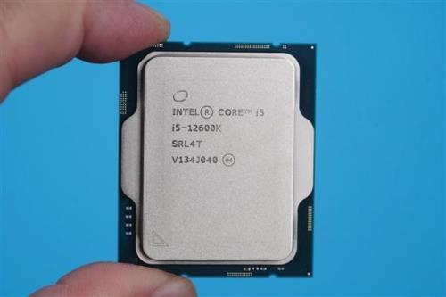 i5 7600k可以带动2060吗