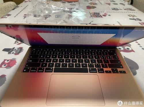 macbookairm1发行时间