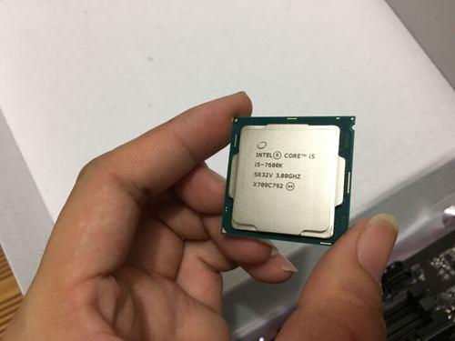 i57400和7600k区别