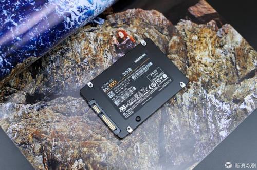 三星860EVO1TB这个固态硬盘SSD如何