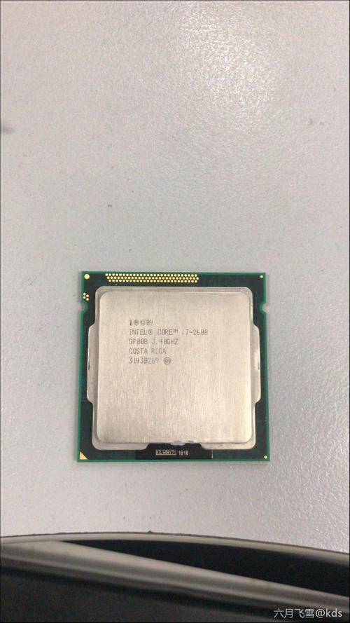 酷睿2四核Q9500和老I5 750性能差距多大，Q9500缓存减半性能很差吗