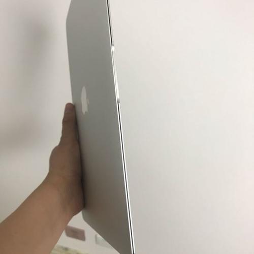 macbookair i5和m1 一样吗