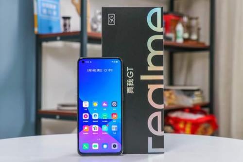 realme v11天玑700玩和平精英怎么样