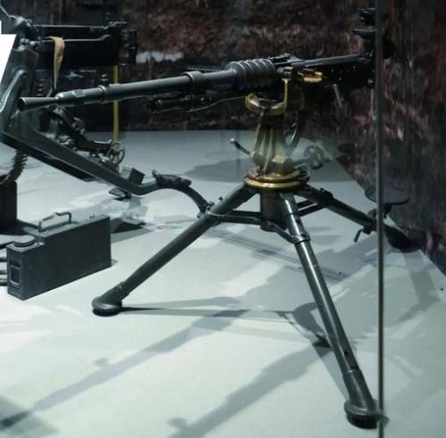 一战中造成伤亡最多的武器是马克沁机枪吗