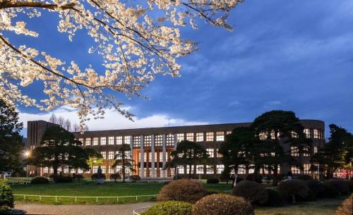 日本东北大学相当于美国的什么大学