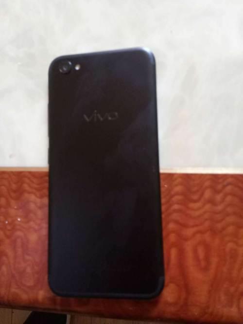 九成新的vivo X9 在转转上能卖多少