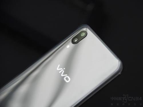 vivox系列对标oppo哪个系列