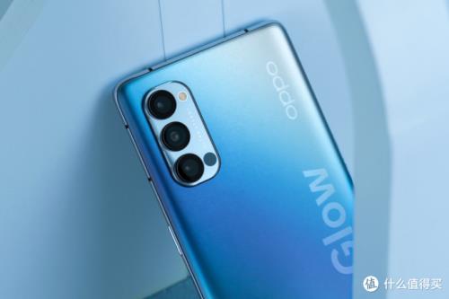 opporeno4，是几倍变焦