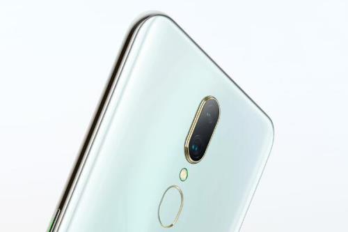 OPPO A11x的耳机接口介绍