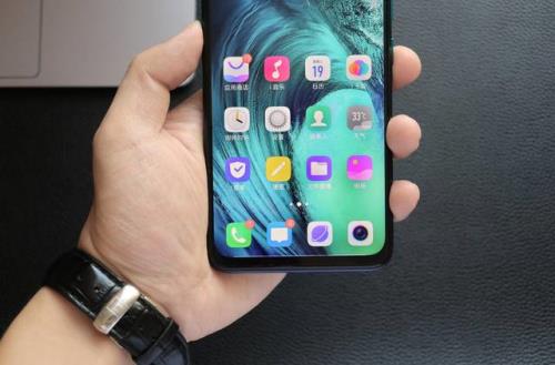 vivo z5x哪一年出的