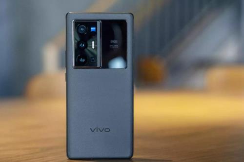 vivox70与苹果8p哪个好