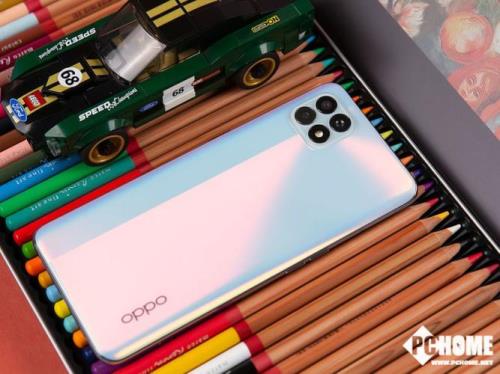 oppo reno 4打王者卡不卡