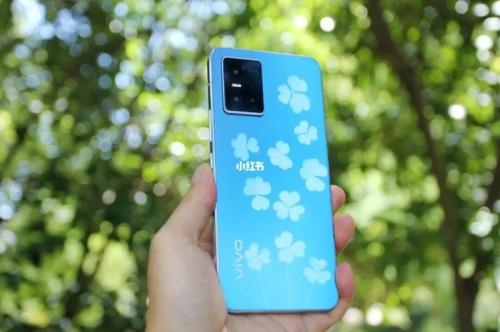 vivo s10pro和小米11pro哪个值得买