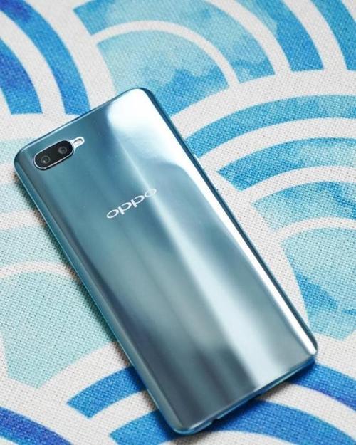 oppo a32 值不值得购买真我v15