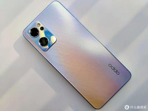 为什么opporeno8比7还便宜