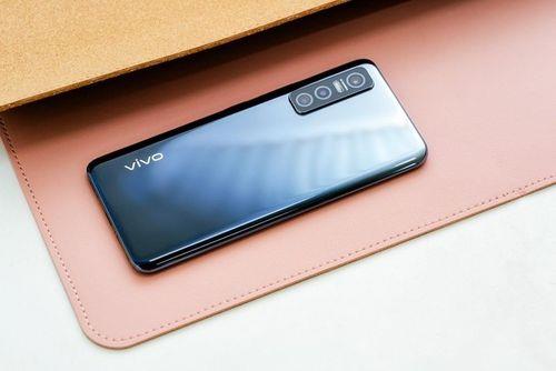 vivo Y93与oppoa 8那台手机打游戏更好