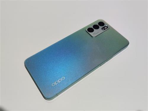 opporeno6天玑1900相当于骁龙多少