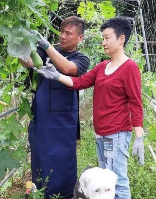 功夫战警丈母娘谁演的