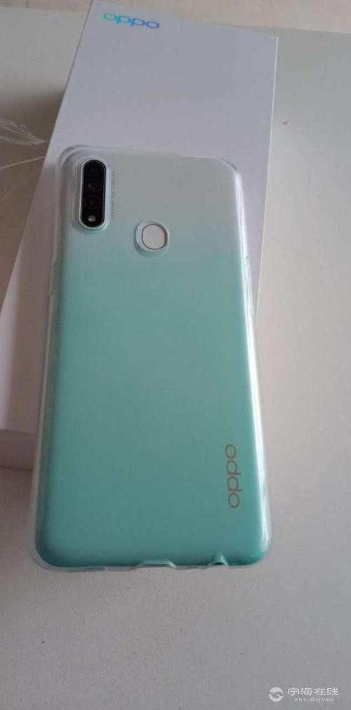 oppoa8有几个颜色