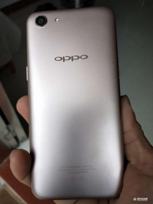 OPPOA83t手机怎么强制使用sd卡