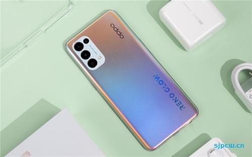 opporeno5和真我大师探索版怎么选