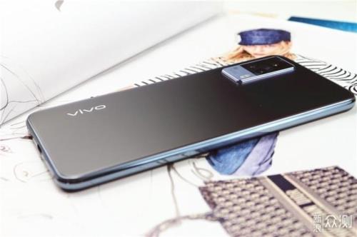 vivo s9卡槽怎么安装两个卡