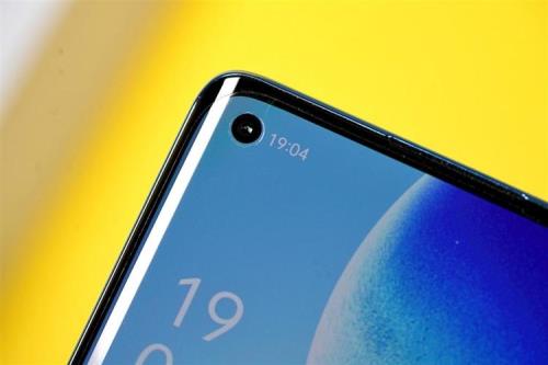 opporeno5黑屏中间有白块