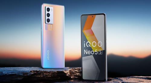 iqoo z5和neo5哪个值得入手