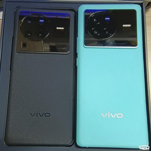 vivox80pro天玑9000版是屏幕钻石