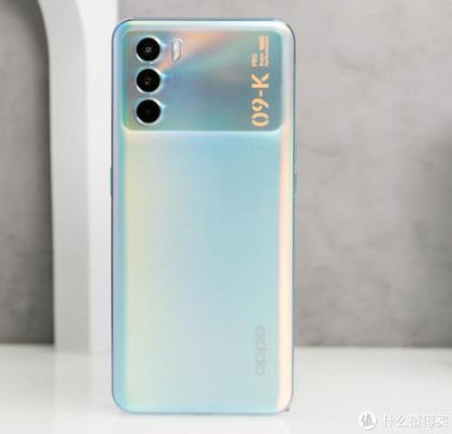 oppo k90pro直屏还是曲屏