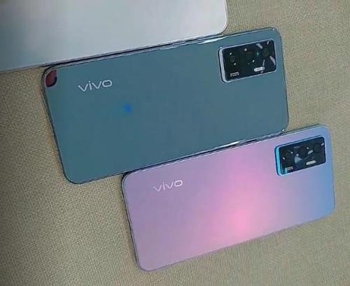 vivos10e新手机闪充多长时间