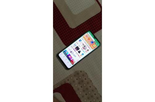 oppoa11手机一会儿黑一会是什么原因